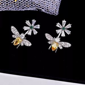 STUNNING bee crystal earrings flowers swavorski elements SPARKLY new 925 silver